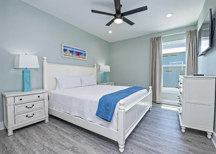 Absolutely Beachy 5 Bedroom Lockout Gulf Shores